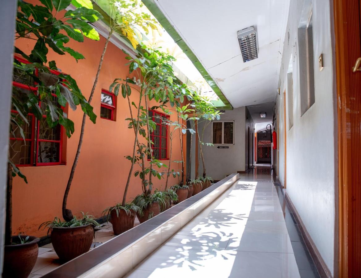 Jupiter Guest House - Parklands Nairobi Exterior foto
