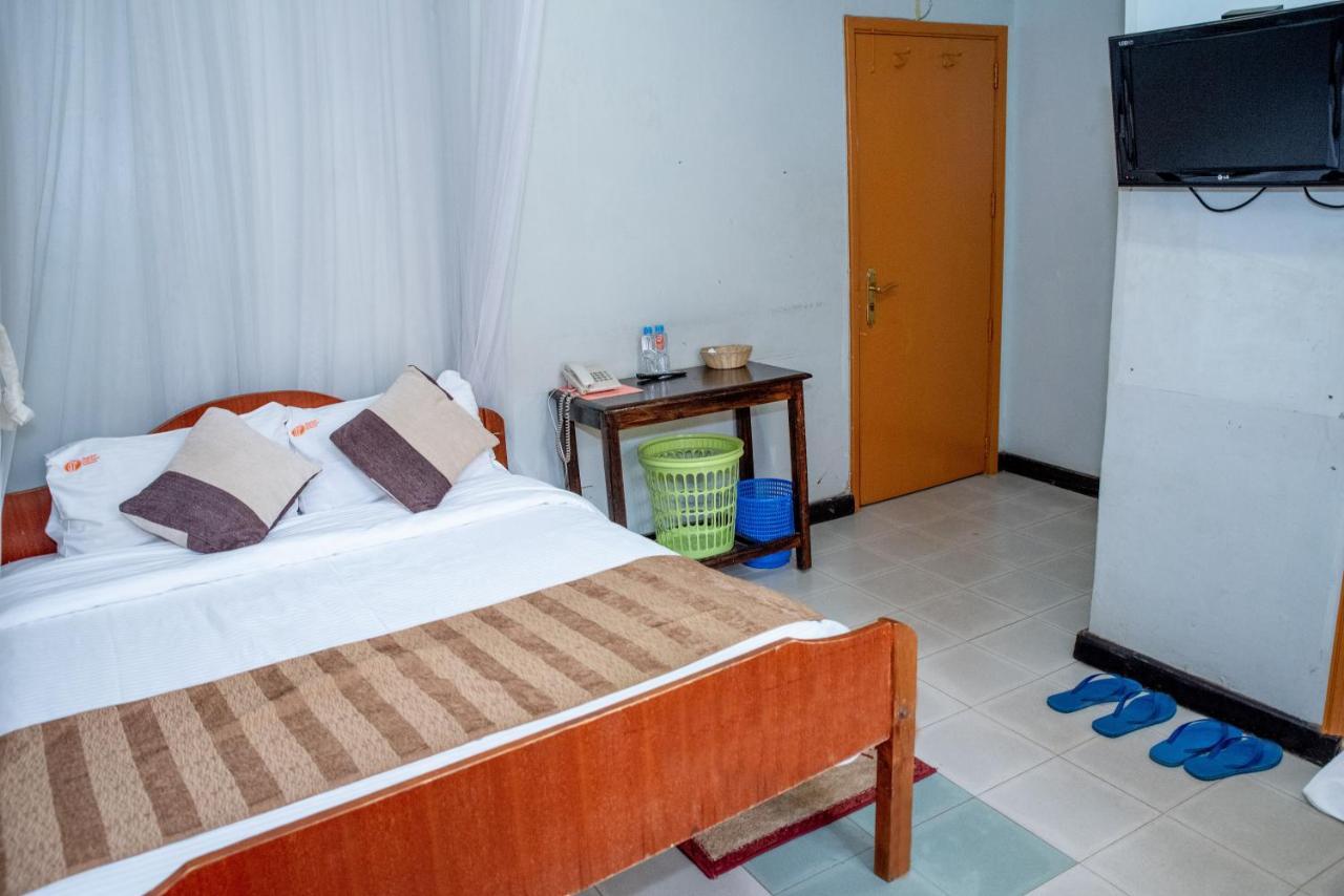 Jupiter Guest House - Parklands Nairobi Exterior foto