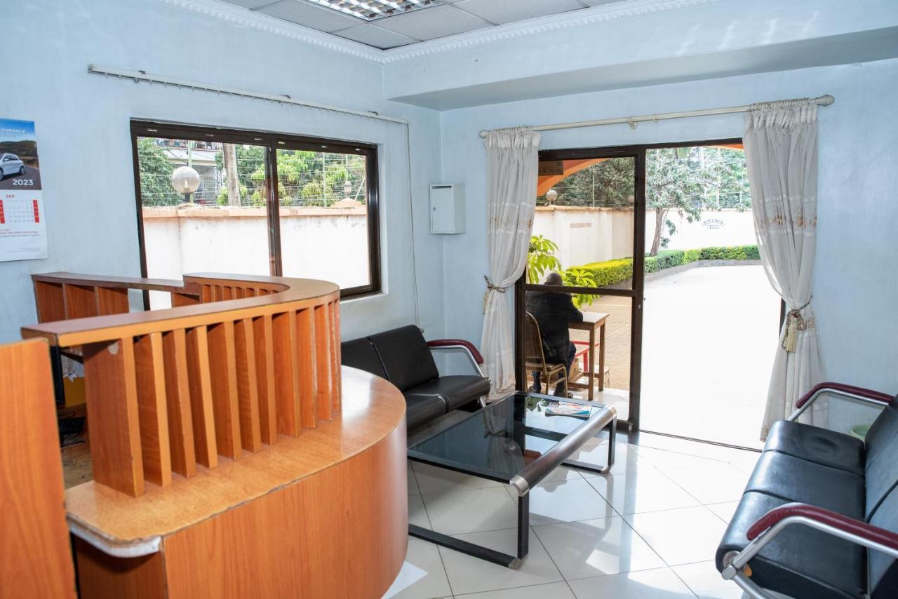 Jupiter Guest House - Parklands Nairobi Exterior foto