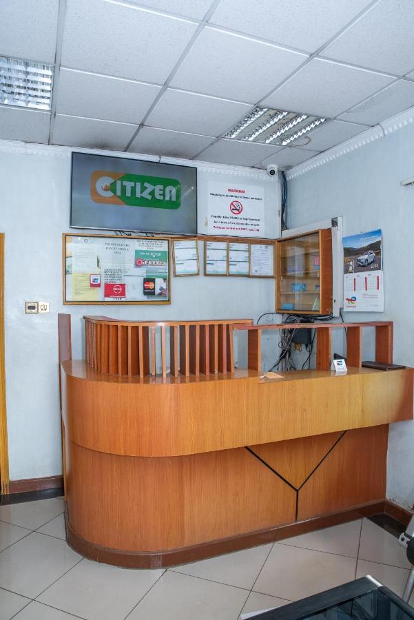 Jupiter Guest House - Parklands Nairobi Exterior foto